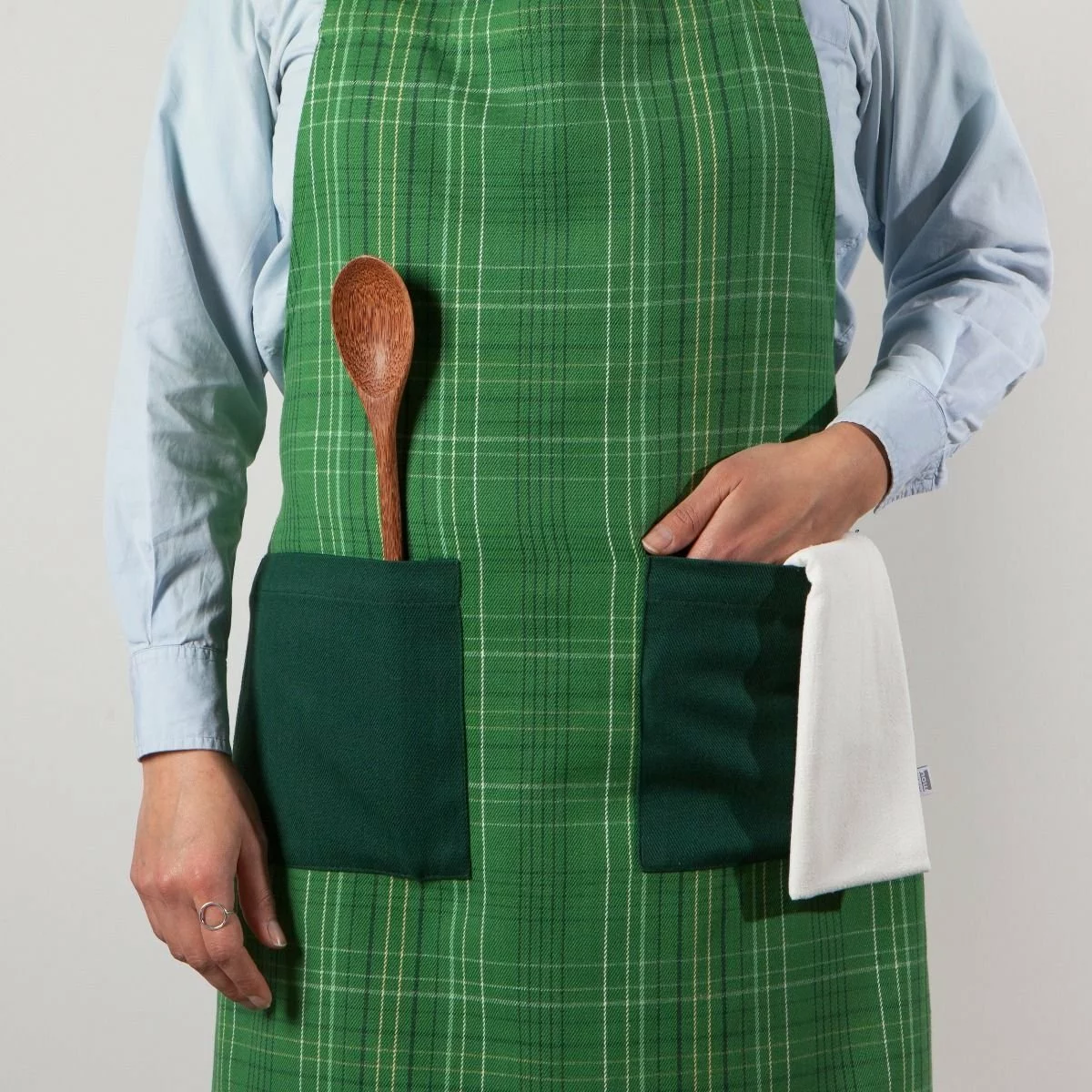 Danica Brands Now Designs By Danica Spruce Apron | Woods Plaid 4 Danica Brands Now Designs By Danica Spruce Apron | Woods Plaid - Image 2