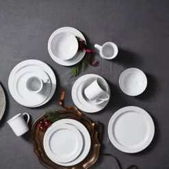 Le Creuset 8.5" Salad Plates - Set Of 4 | White -Dinnerware Shop 8937scr befa34ca826c111