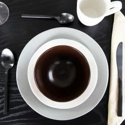 Fortessa Vitraluxe Heirloom 8" Salad Plate - Linen -Dinnerware Shop fortessa dinnerware setting 6 1