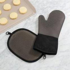 OXO Good Grips Silicone Oven Mitt | Black -Dinnerware Shop gg 11219800 9