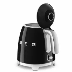 SMEG Mini Electric Kettle | Black -Dinnerware Shop ketblack10