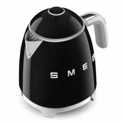 SMEG Mini Electric Kettle | Black -Dinnerware Shop ketblack5