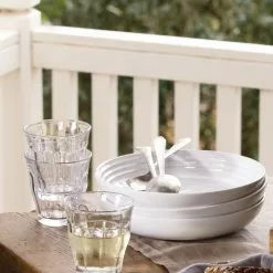 Le Creuset 8.5" Pasta Bowls - Set Of 4 | White -Dinnerware Shop rs15867 211021 lecreuset olivesouppot 0110 main ret