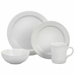 Le Creuset 16-Piece Dinnerware Set | White